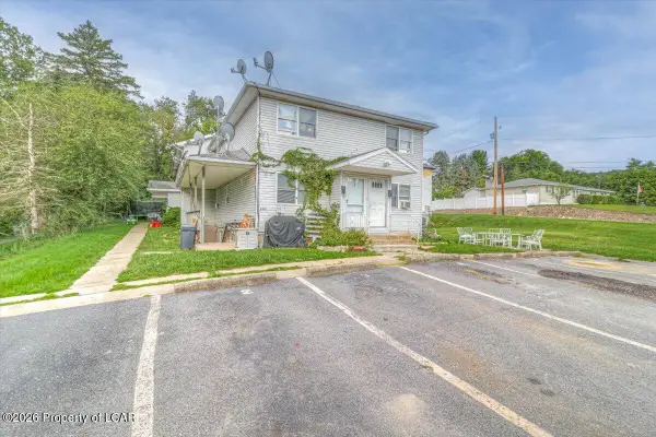880 Oak Street, Old Forge, PA 18518