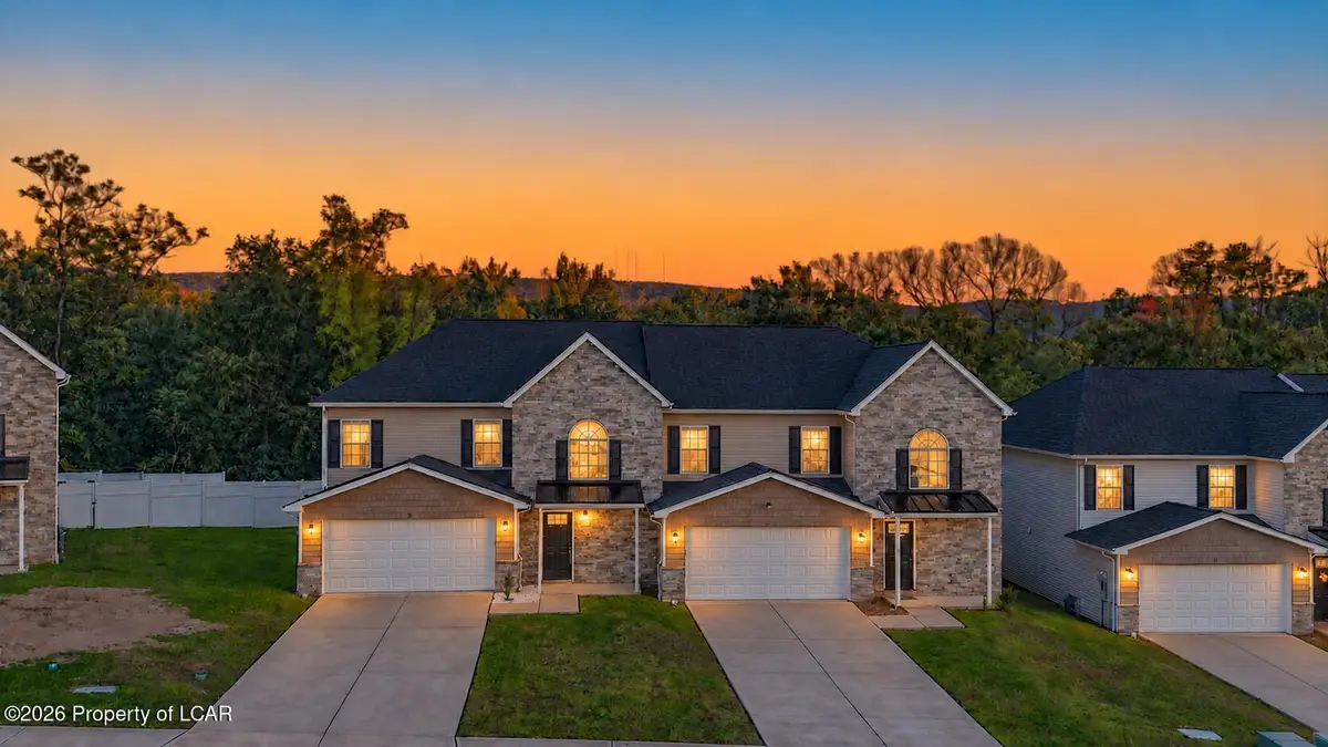 39 Maria Drive, Hanover, PA 18706 - #1