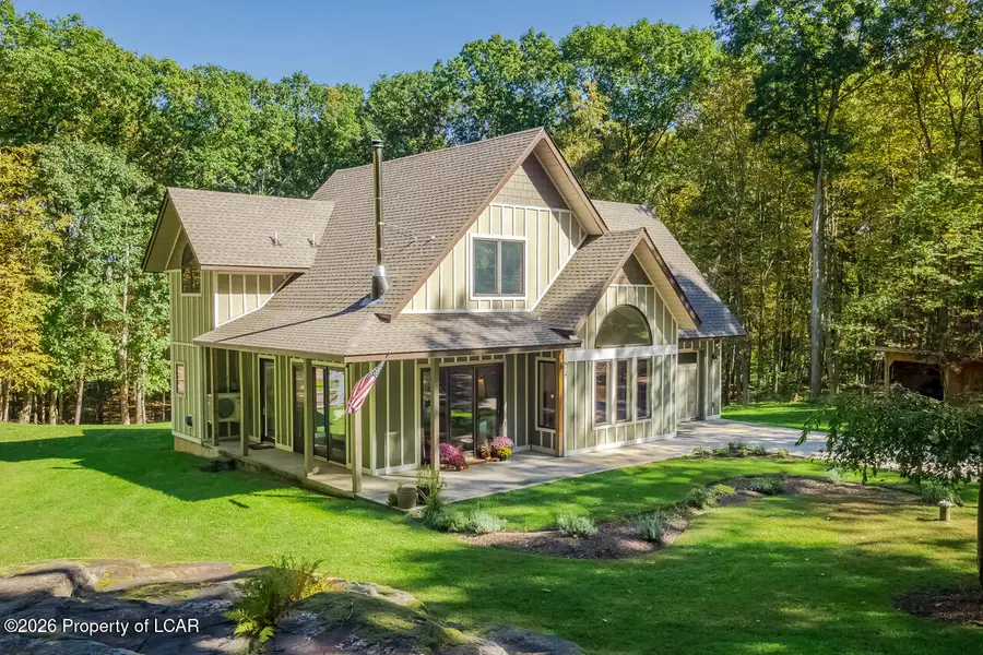 292 Vineyard Lane, Falls, PA 18615 - #3