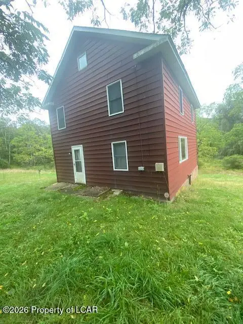 425 Hazle Street, Nuremberg, PA 18241 - #2