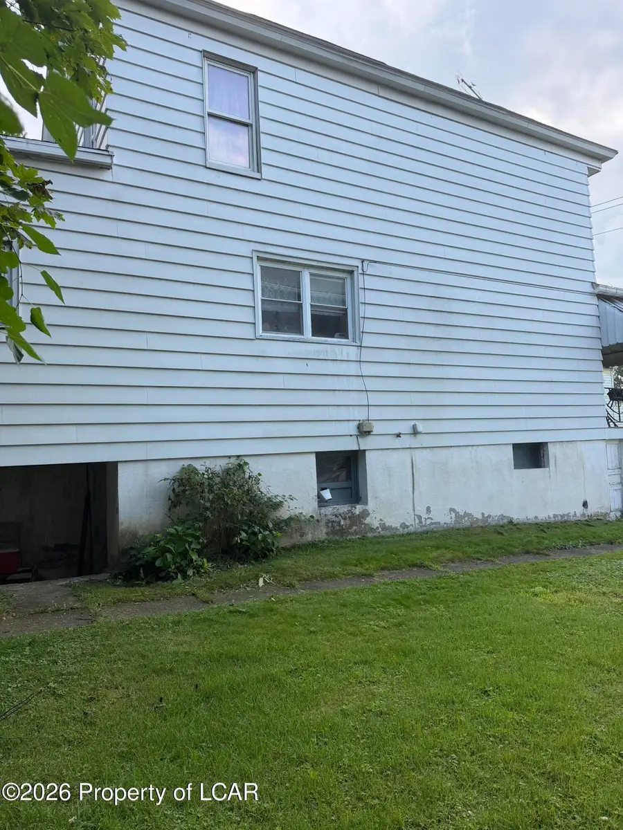 121 Walnut Street, Georgetown, PA 18702 - #3