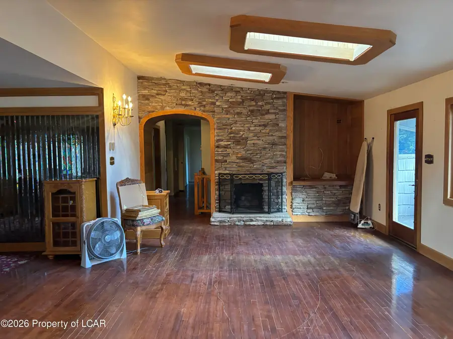806 Nandy Drive, Kingston, PA 18704 - #2