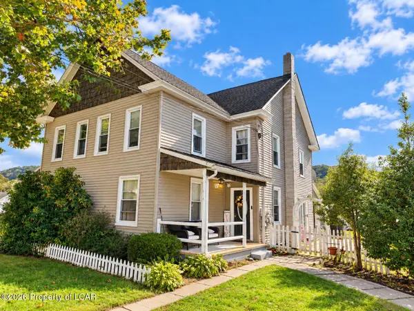 716-718 4th Street, Nescopeck, PA 18635
