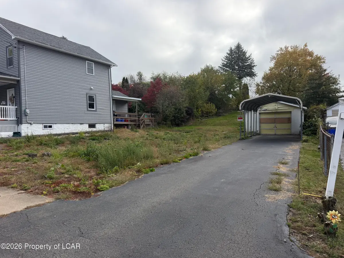 319 17th Avenue, Scranton, PA 18504 - #1