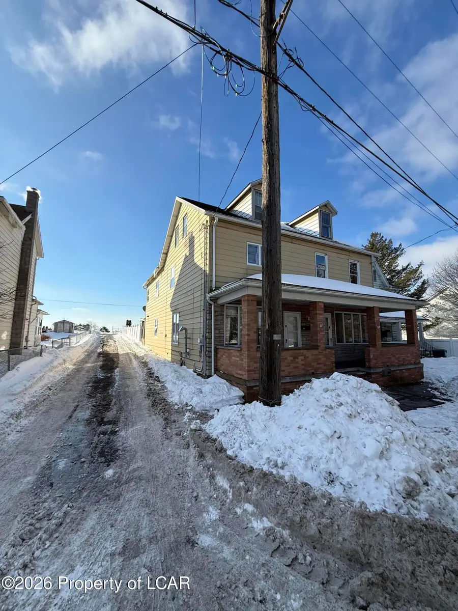 1204 Walnut Street, Freeland, PA 18224 - #2