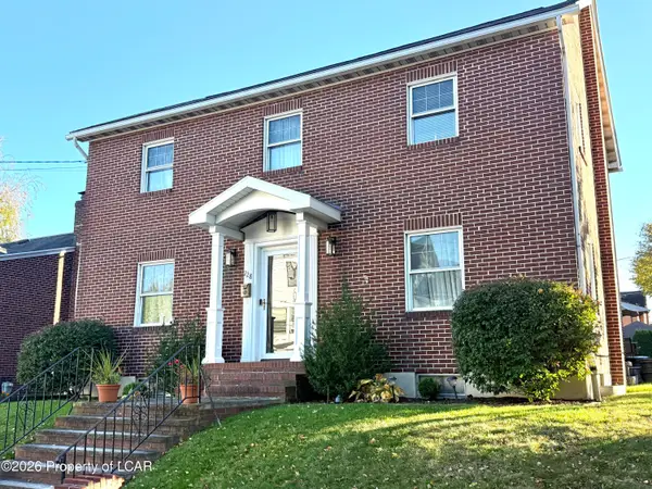 228 Elm Street, Hazleton, PA 18201