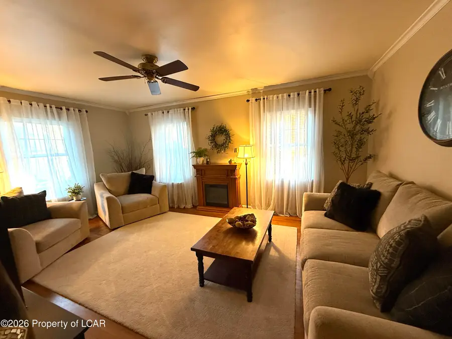 228 Elm Street, Hazleton, PA 18201 - #3