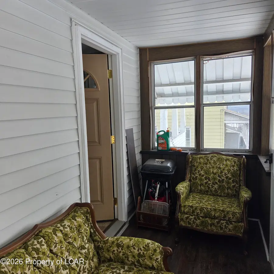 202 Vanloon Street, Plymouth, PA 18651 - #2