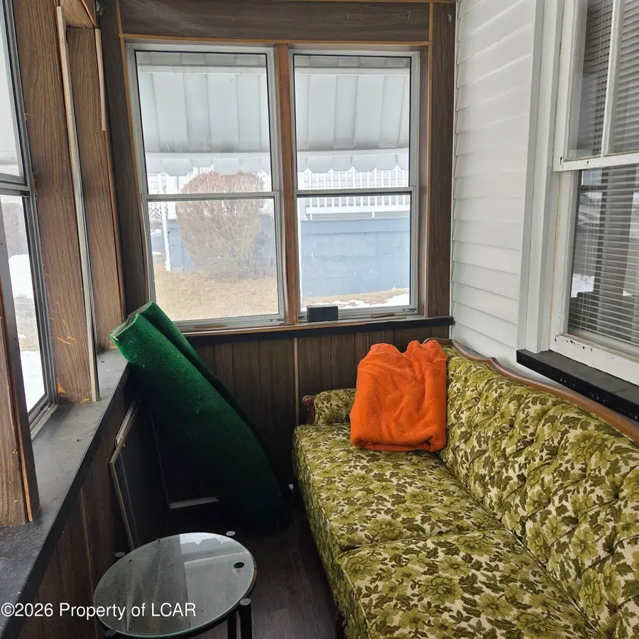 202 Vanloon Street, Plymouth, PA 18651 - #3