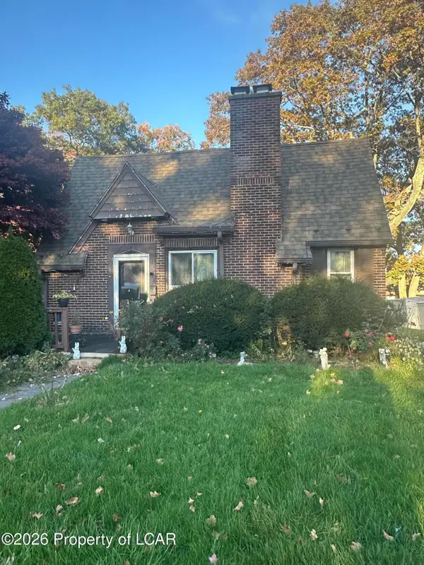 1007 Broad Street, Hazleton, PA 18201
