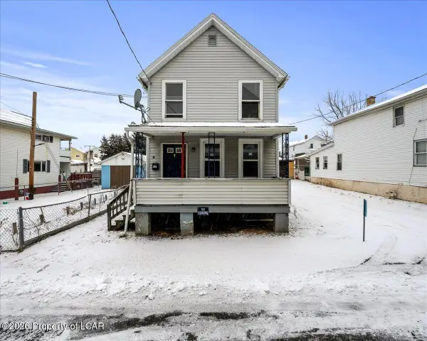 17 Griffith Lane, Wilkes-Barre, PA 18702