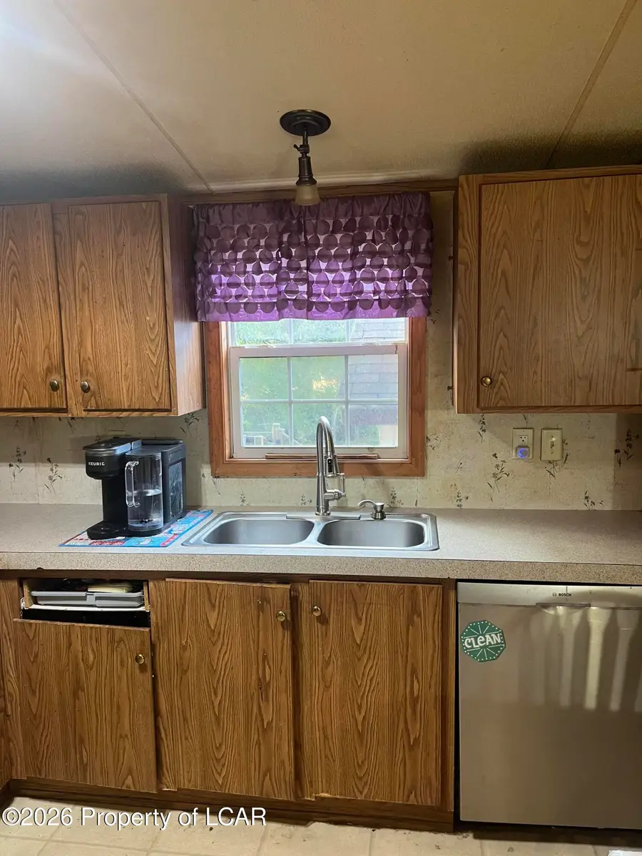 143 E Luzerne Avenue, Larksville, PA 18704 - #3