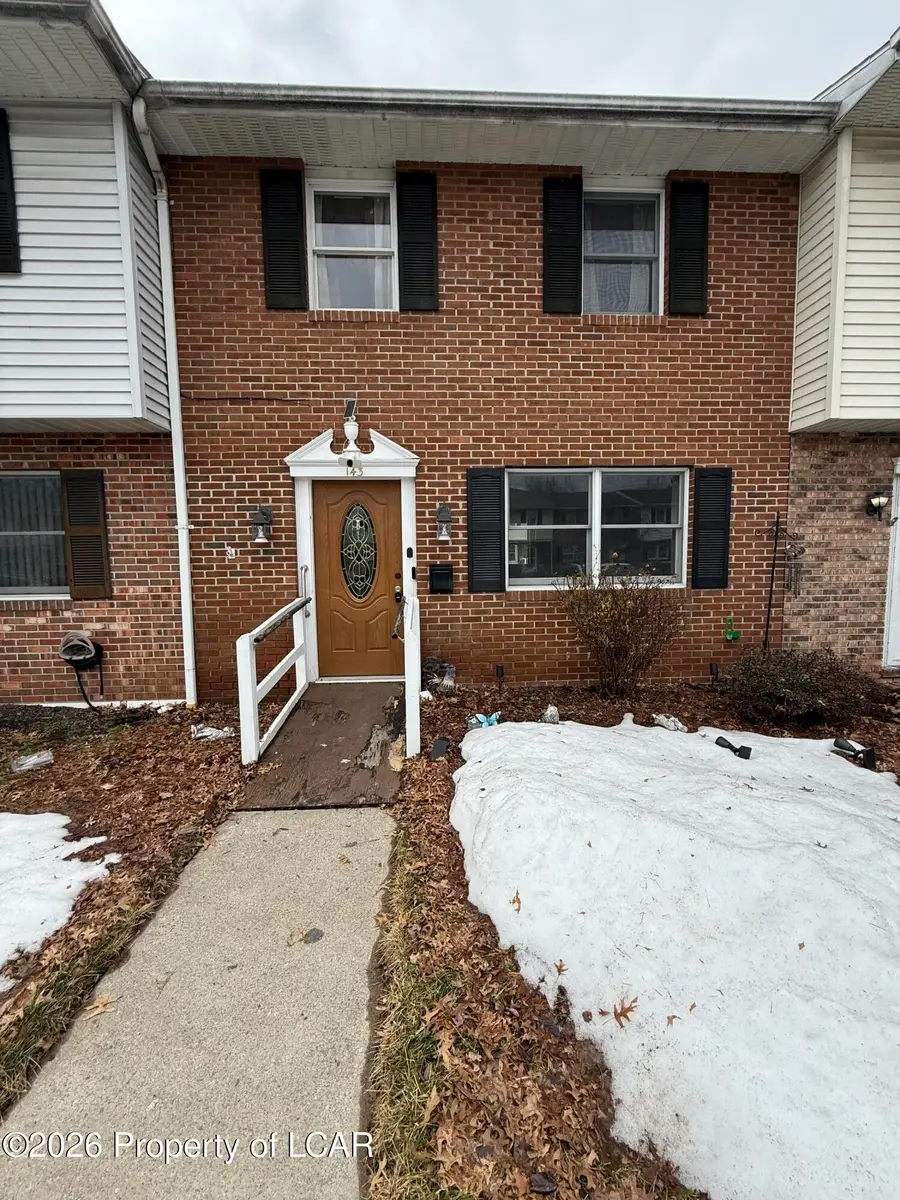 143 Lathrop Court, Kingston, PA 18704 - #2