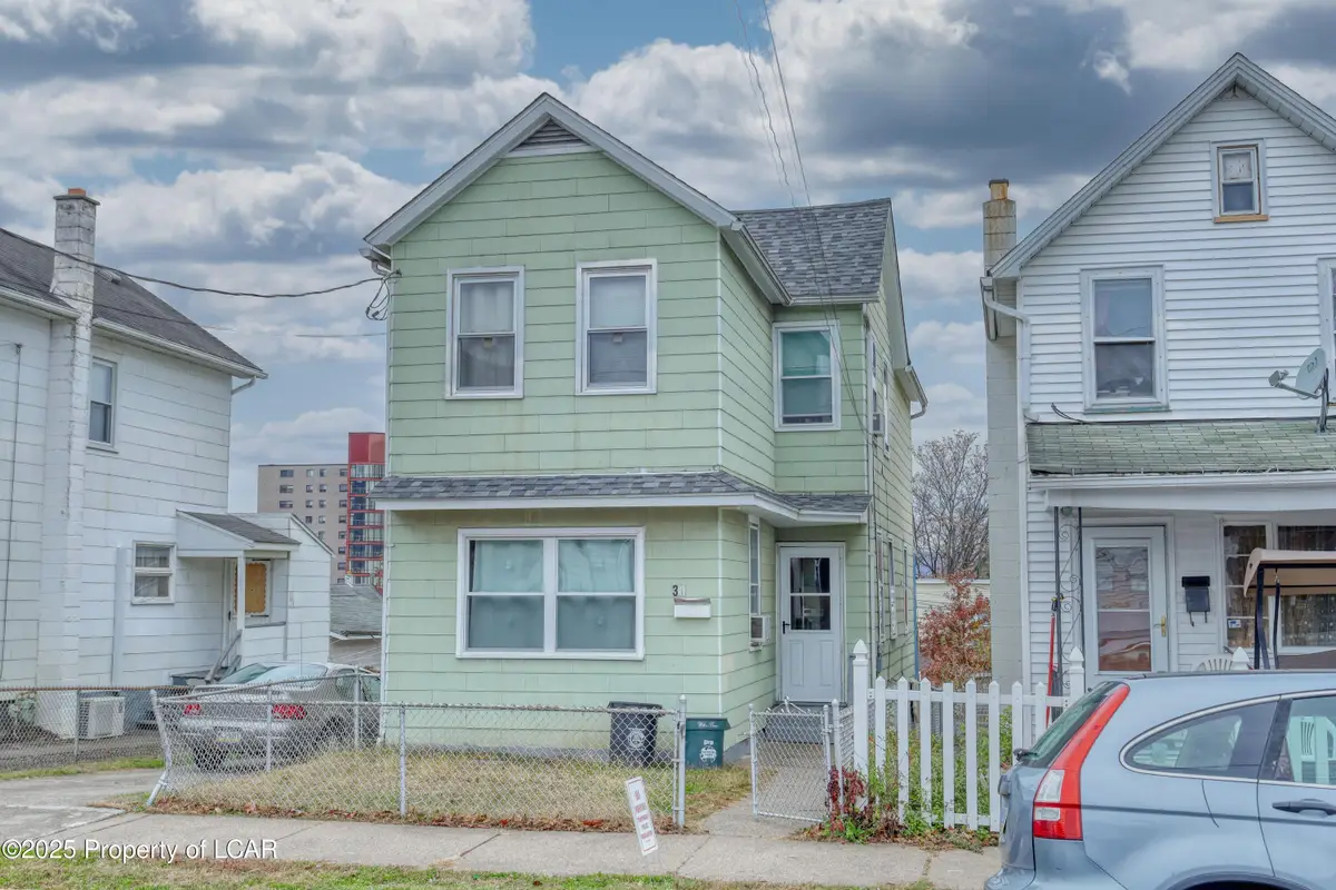 30 Custer Street, Wilkes Barre, PA 18702 - #1
