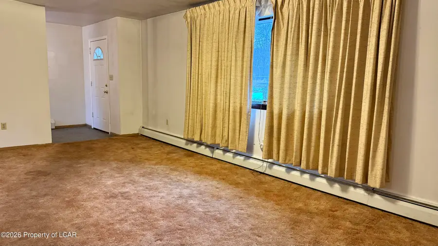 432 Newport Street, Nanticoke, PA 18634 - Image #3