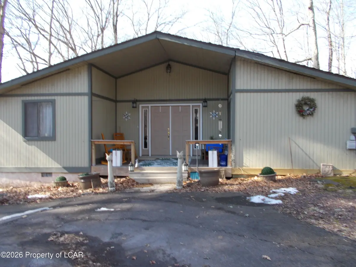 6 Cheyenne Drive, Hazleton, PA 18202 - #1