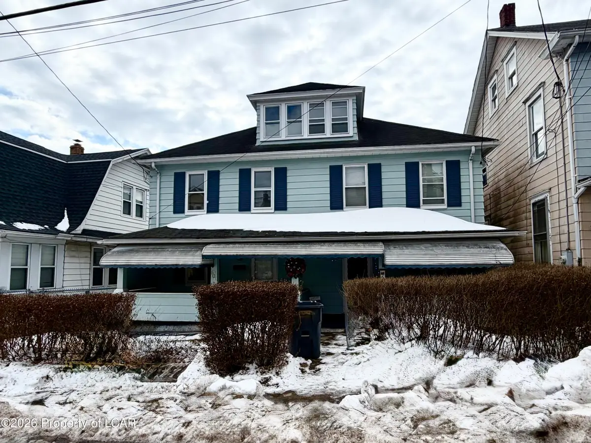 606 Walnut Street, Freeland, PA 18224 - #1