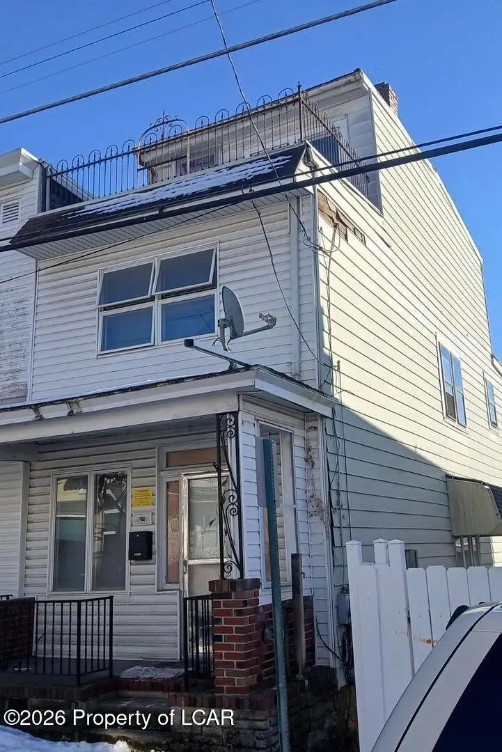 532 W Coal Street, Shenandoah, PA 17976 - #3