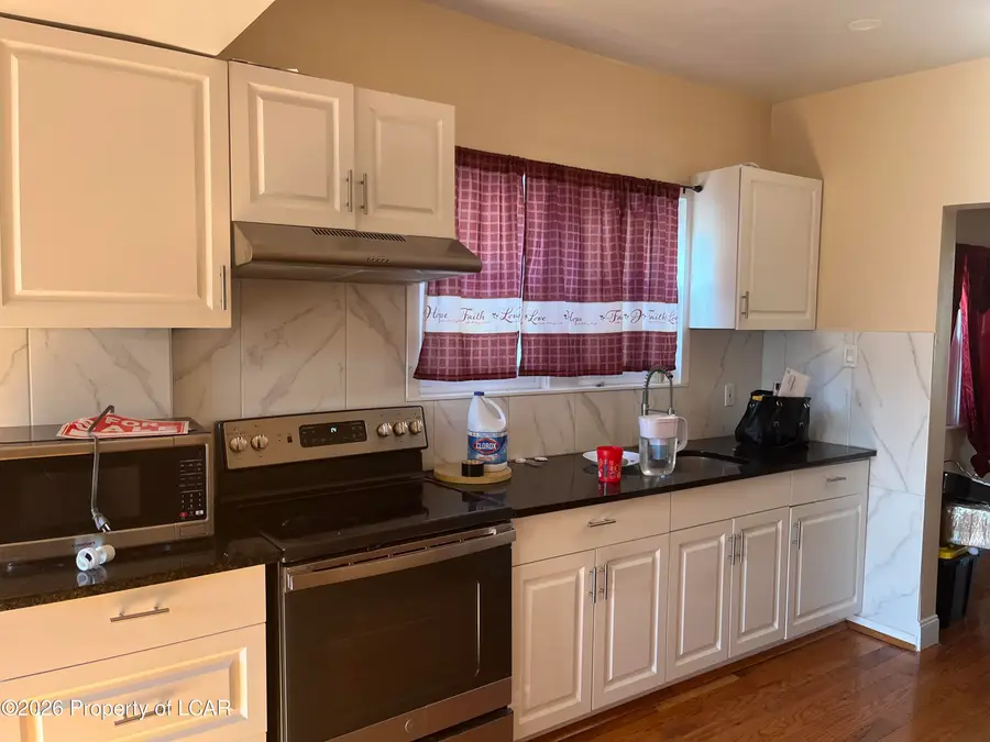 164 Lawrence Street, Wilkes Barre, PA 18702 - #2