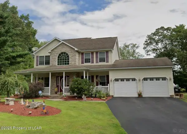 105 Woodcrest Boulevard, Hazle Twp, PA 18202