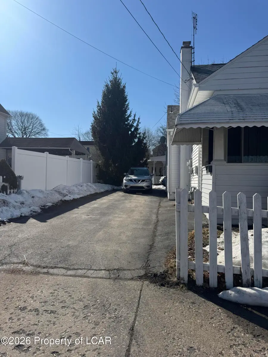 738 Peace Street, Hazleton, PA 18201 - #3