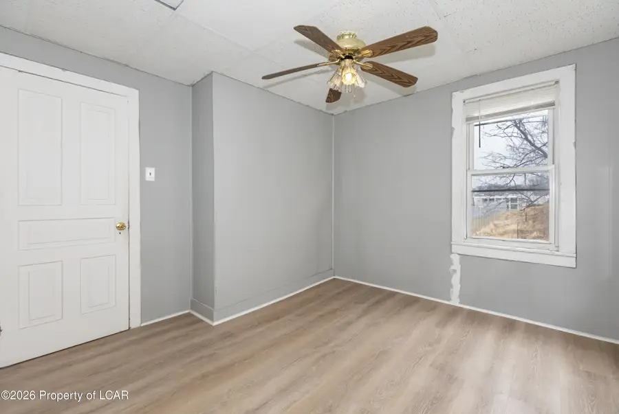 16 Priestly Street, Wilkes Barre, PA 18702 - #3