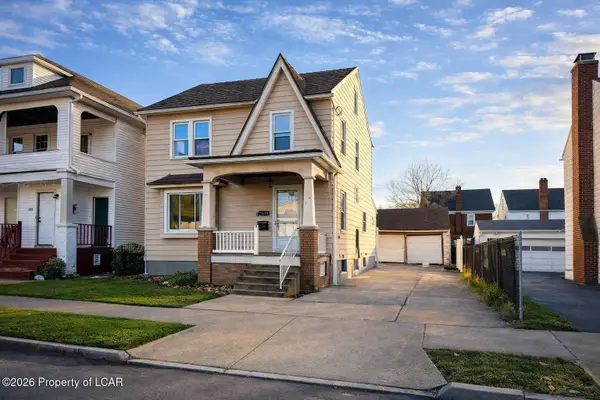 124 New Alexander Street, Wilkes-Barre, PA 18702