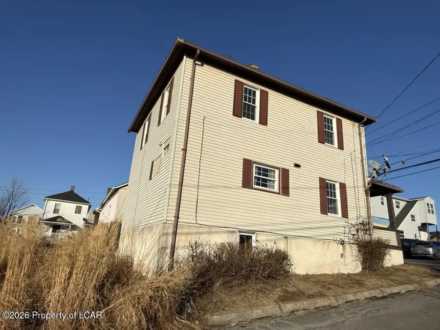 5 Sarah Street, Plains, PA 18705 - #3