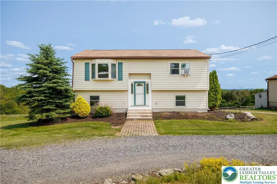 924 Hell Hollow Road, Polk Township, PA 18058 - Image #2