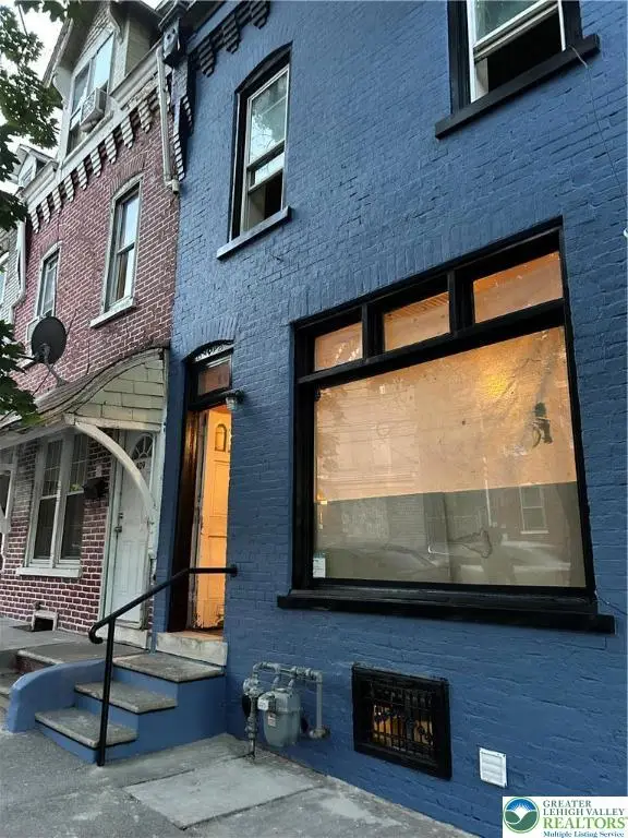 407 W Gordon Street, Allentown, PA 18102 - #1