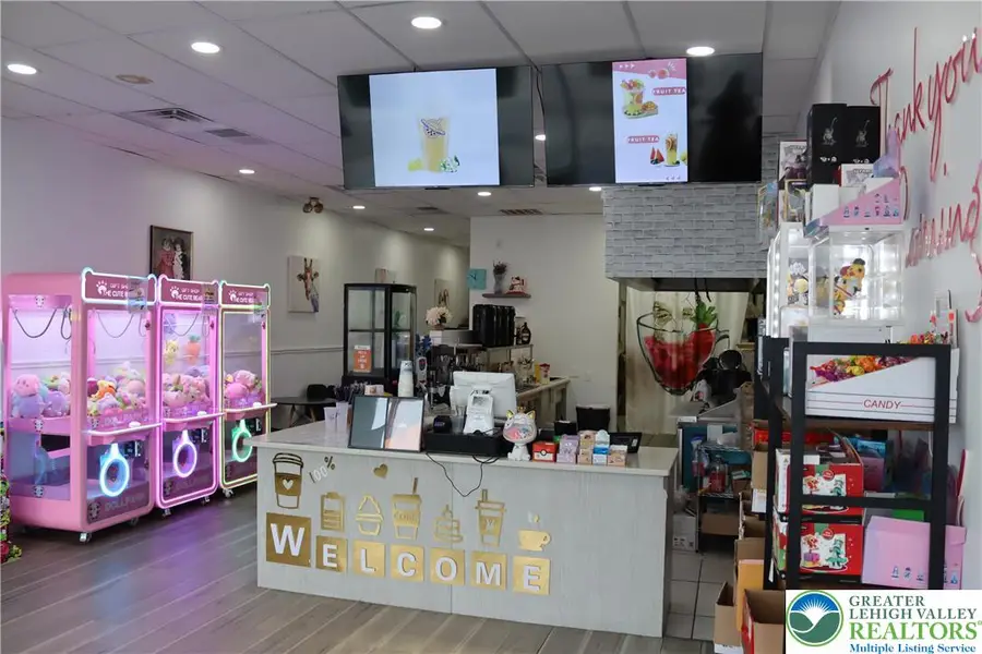 2241 Macarthur Road #3, Fullerton, PA 18052 - Image #3