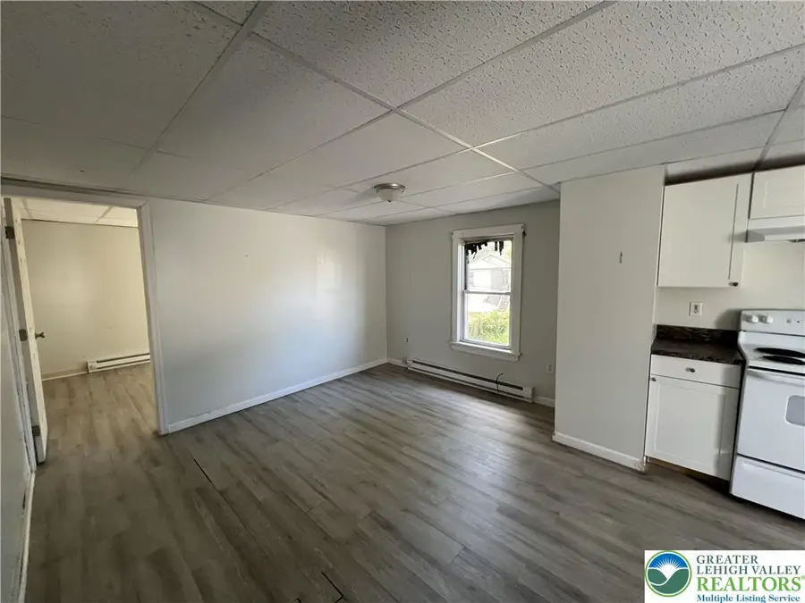 853 Lords Court, Scranton, PA 18509 - #3