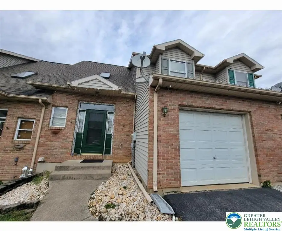 113 Stephanie Drive, Palmer Township, PA 18045 - Image #1