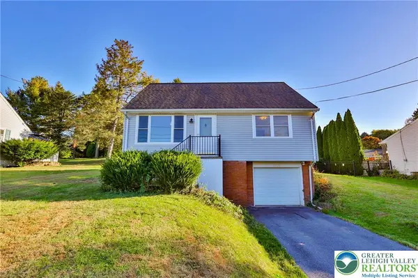 2922 Clayton Street, Palmer Twp, PA 18045