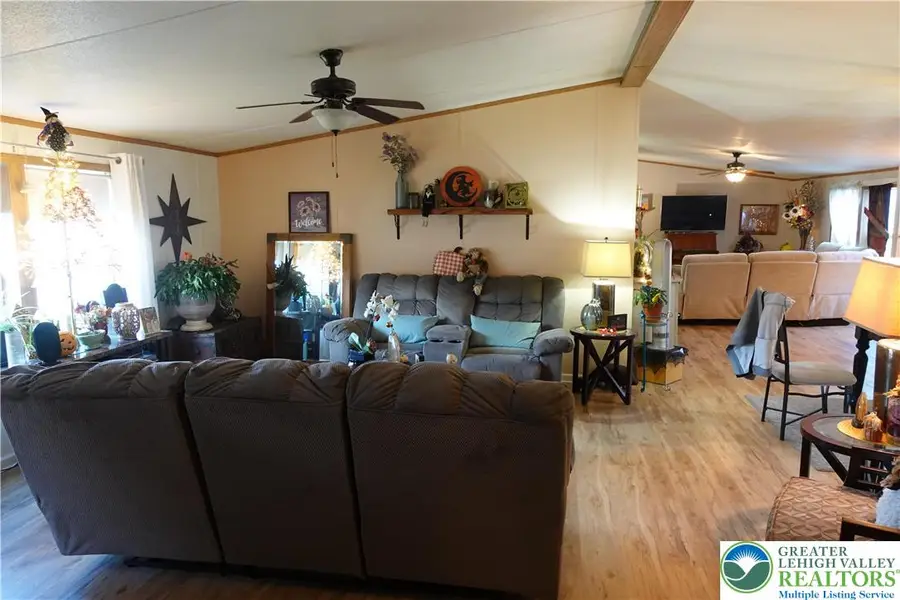 59 Mansfield Drive, Longswamp, PA 18062 - #3