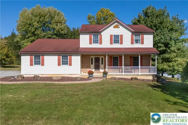 17 Mellon School Lane, Rockland Twp, PA 19522