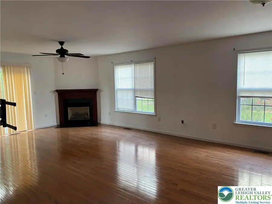 4141 Walter Road, Bethlehem, PA 18020 - Image #2