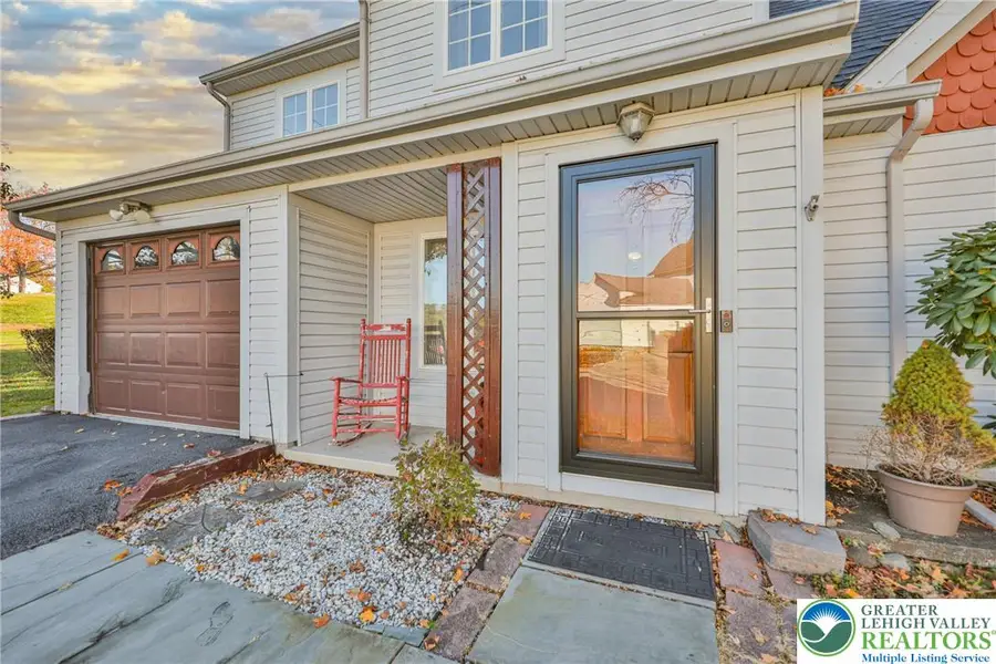 319 W Windsor Road, Chestnuthill Township, PA 18353 - Image #3