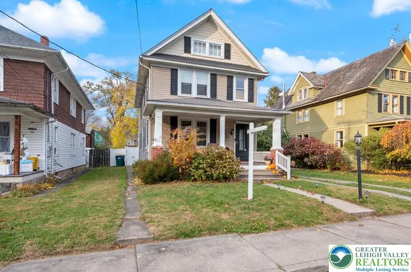 127 Sycamore Road, Riegelsville, PA 18077 - Image #1