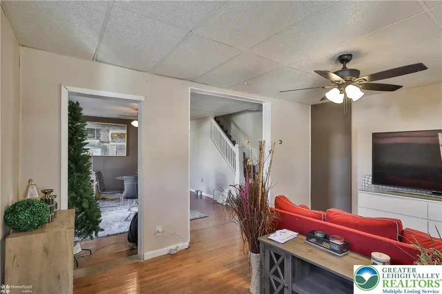 1214 Russell Avenue, Fountain Hill, PA 18015 - Image #2