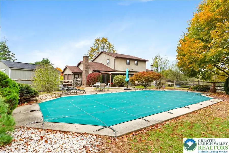 228 Cherry Hill Road, Bushkill, PA 18064 - Image #3