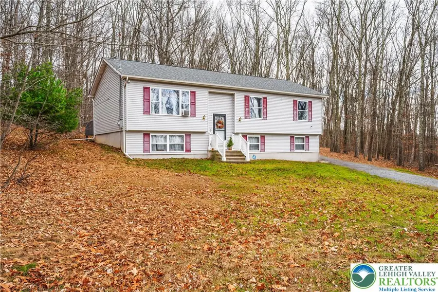 275 Estate Drive, Price, PA 18302 - Image #2