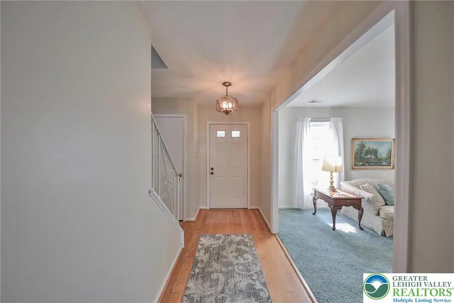 766 Whistlestop Lane, Richland, PA 18951 - Image #2