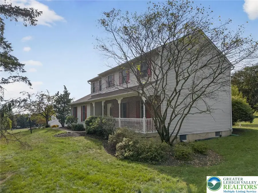 3746 Apple Road, North Whitehall Township, PA 18069 - Image #2