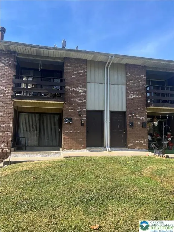 1553 Creekside Road #B2-3, Fullerton, PA 18052 - Image #1