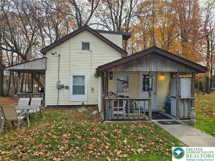 1731 W 8th Street, Plainfield Township, PA 18091 - Image #2