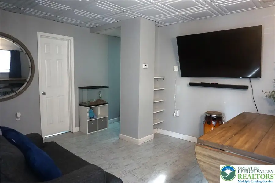 816 Shell Street, Allentown, PA 18109 - Image #3