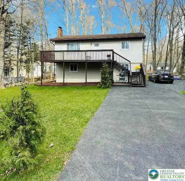 9071 Idlewild Drive, Coolbaugh Twp, PA 18466