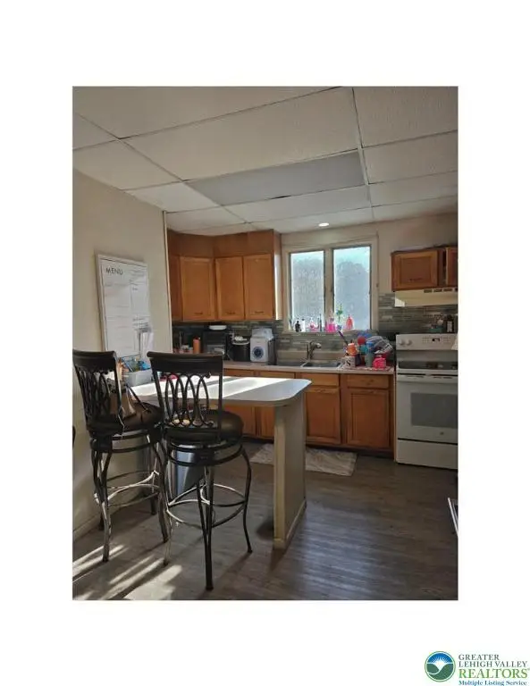 517 E Arch Street, Pottsville, PA 17901 - Image #3