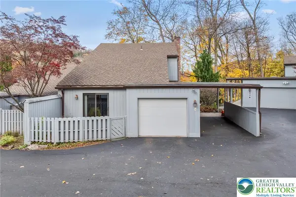 4 Kinderwood Drive, Easton, PA 18042